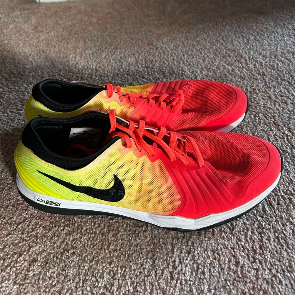 Nike Dual Fusion Red and Yellow Running Shoes